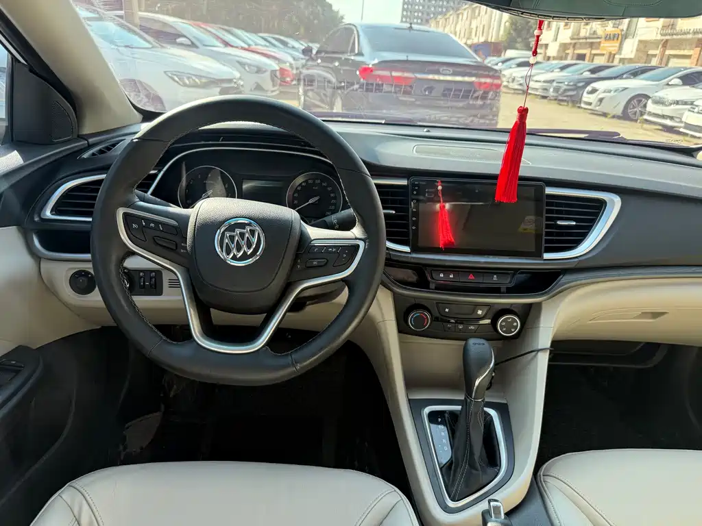Buick Excelle — миниатюра 4