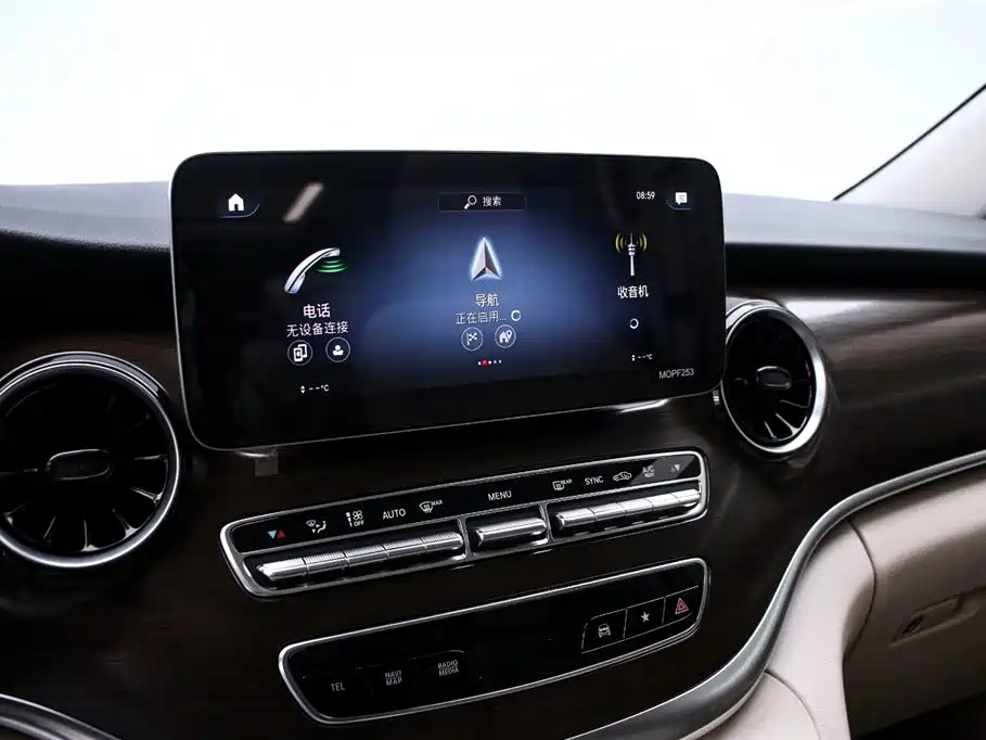 MERCEDES-BENZ V CLASS