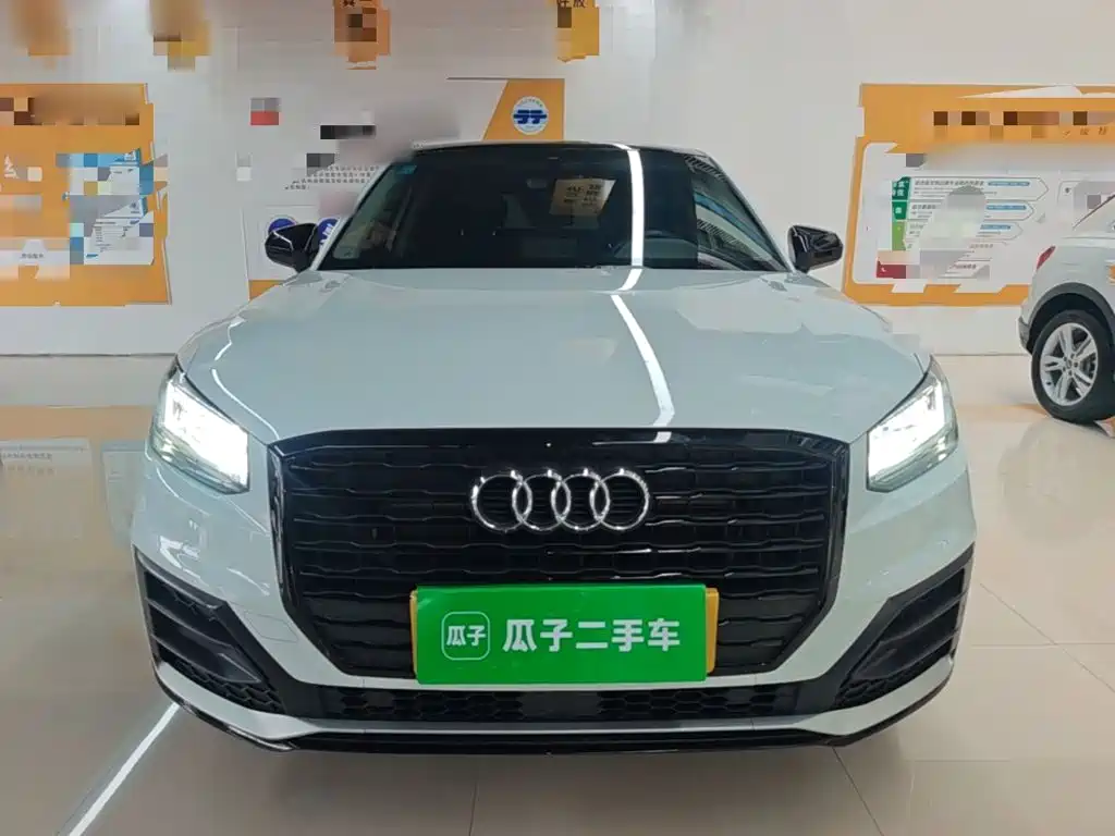 Audi Q2L — миниатюра 3