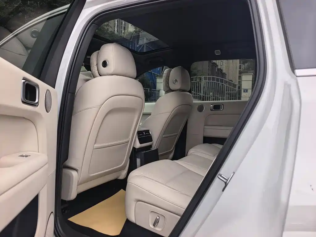 Li Auto Li L6 — миниатюра 13