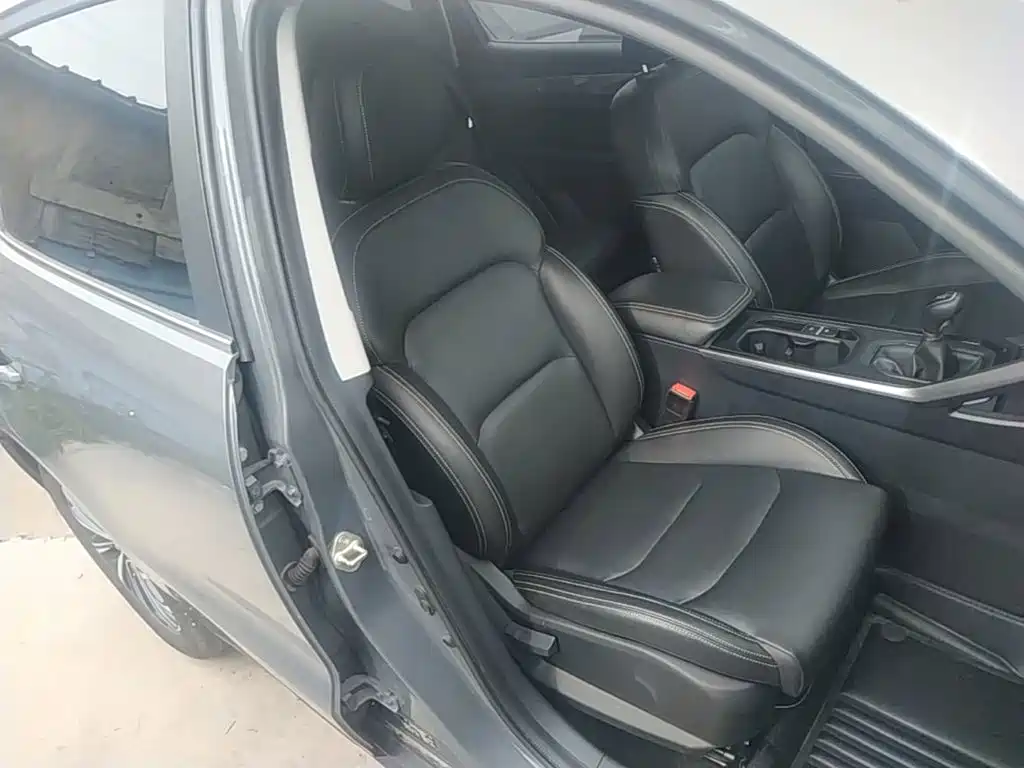 Geely Vision X6 — миниатюра 25