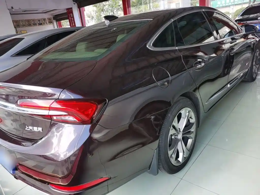 Buick LaCrosse — миниатюра 7