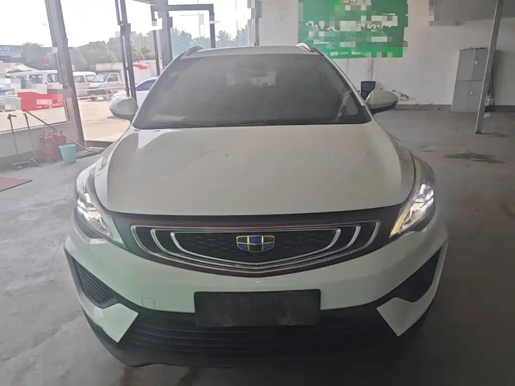 Geely Emgrand GS — миниатюра 3