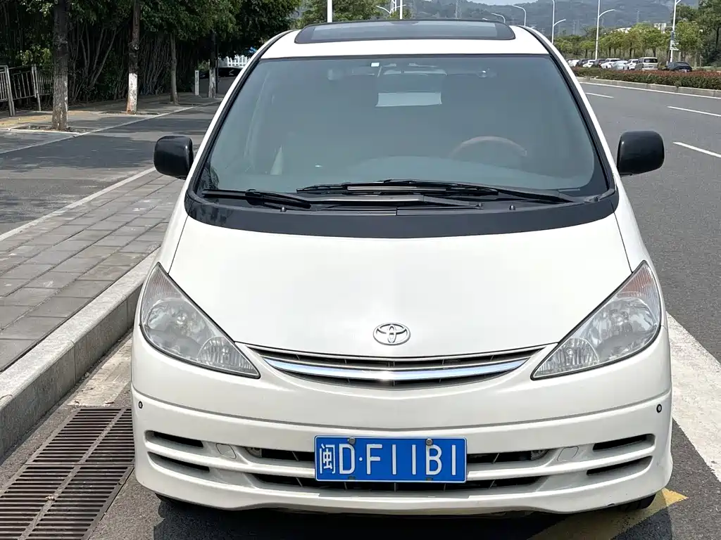 Toyota Previa 03 2.4L AT DX