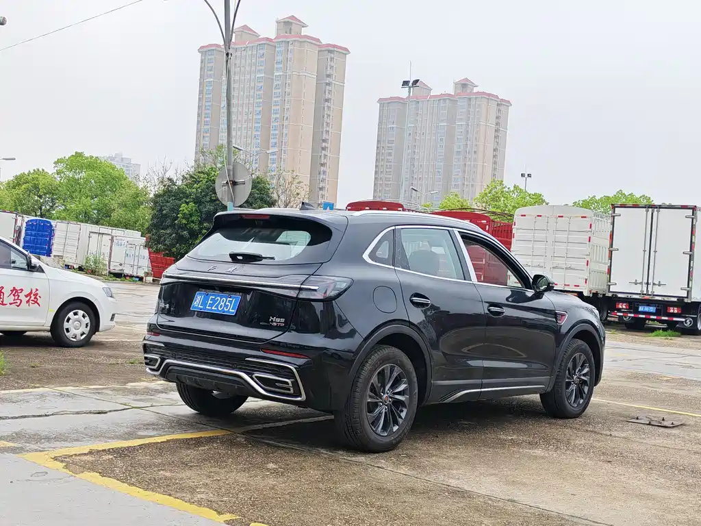 Hongqi HS5 2025 2.0T Pro