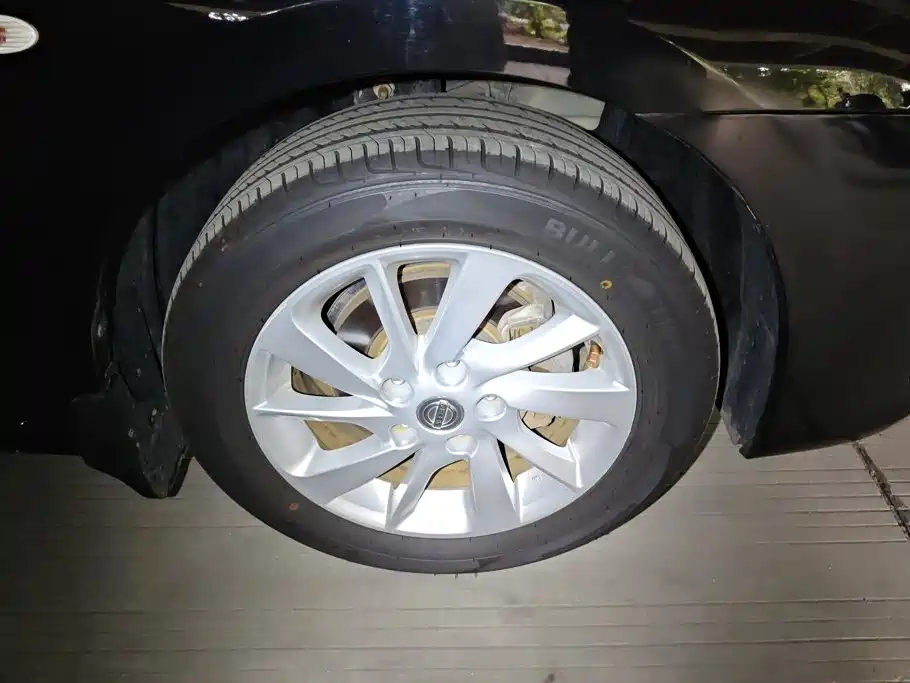 Nissan Sylphy — миниатюра 6