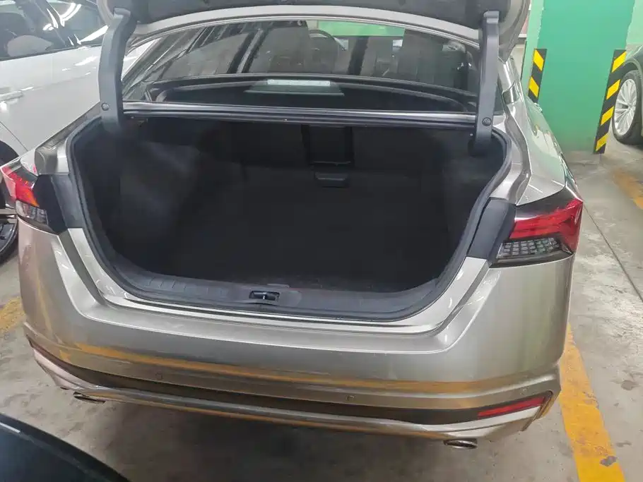 Nissan Teana — миниатюра 4