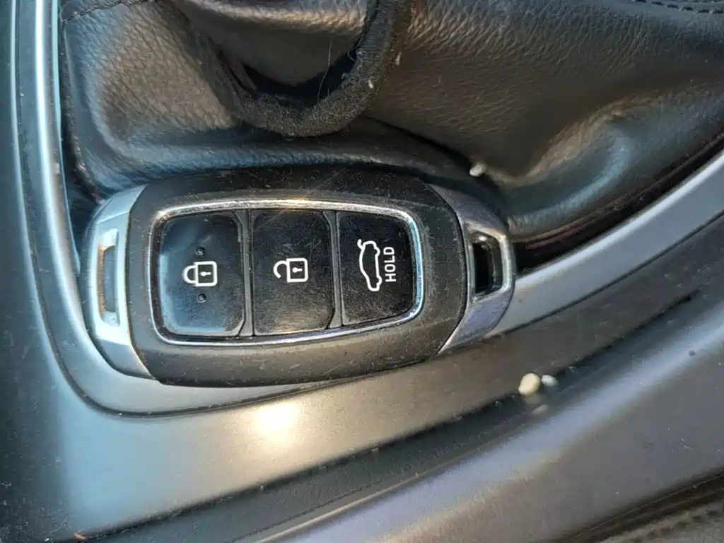 Hyundai Fista — миниатюра 9