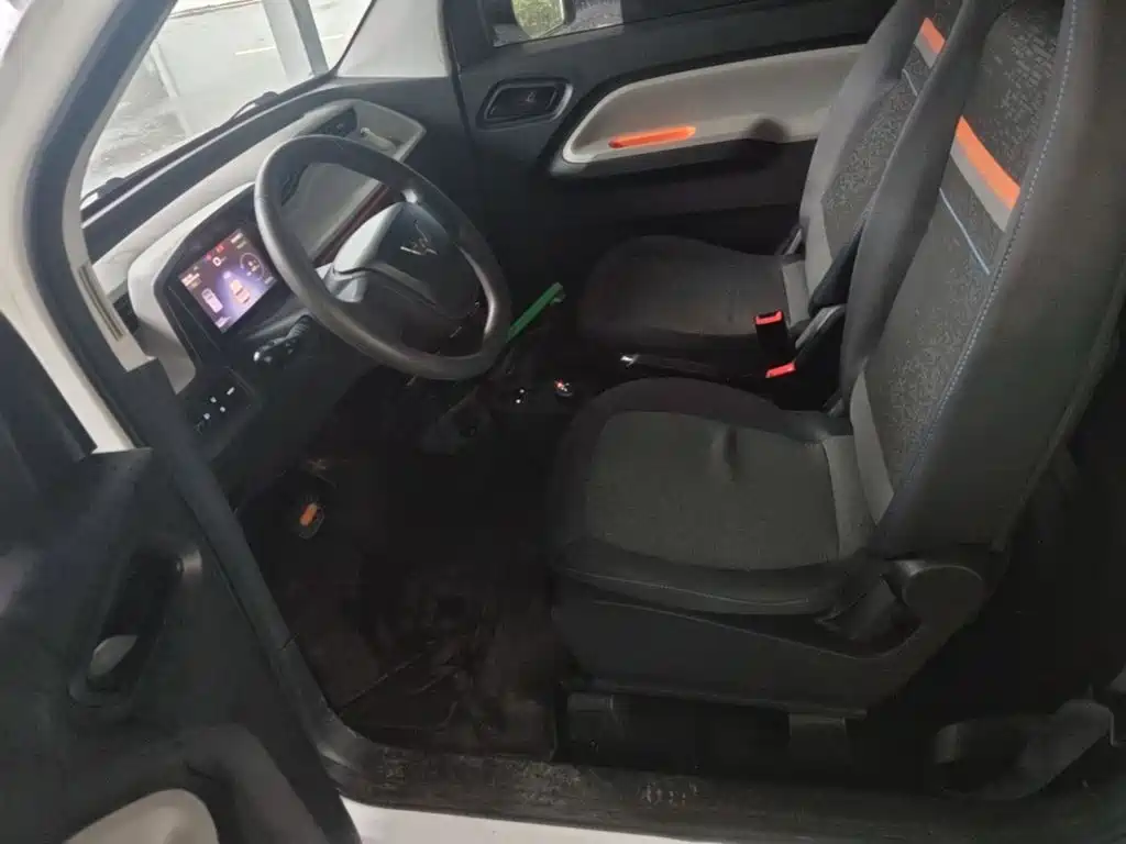 Wuling MINIEV — миниатюра 15
