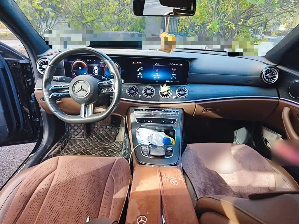 Mercedes-Benz E-Class — миниатюра 5