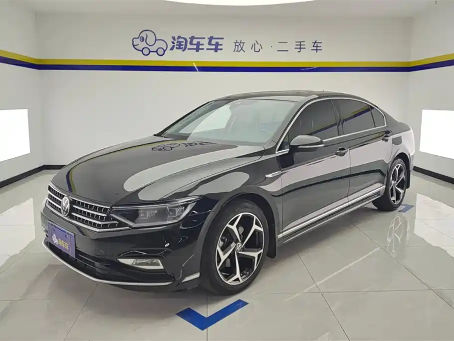 Купить Volkswagen Magotan