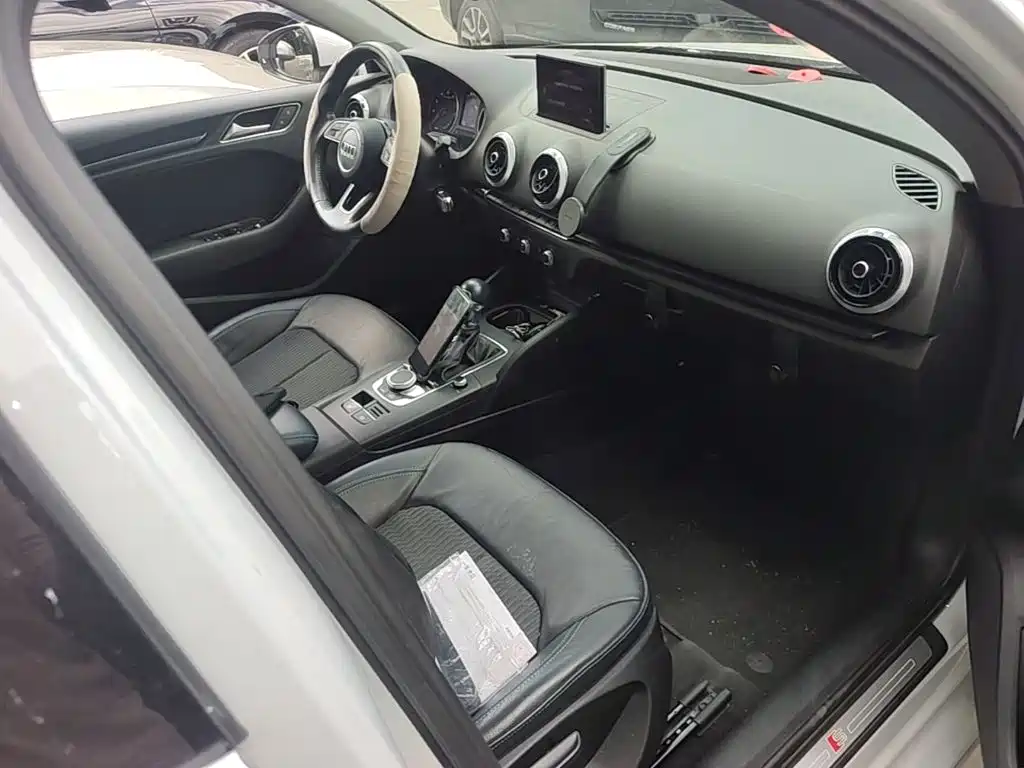 Audi A3 — миниатюра 9