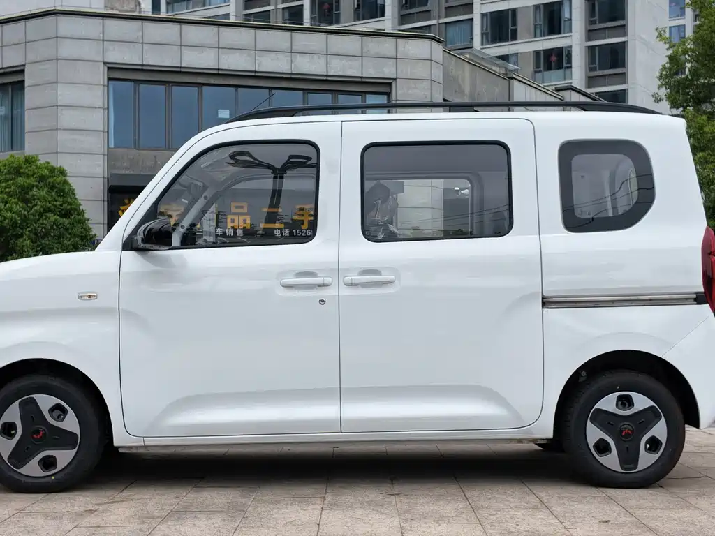 Wuling Zhiguang EV — миниатюра 3