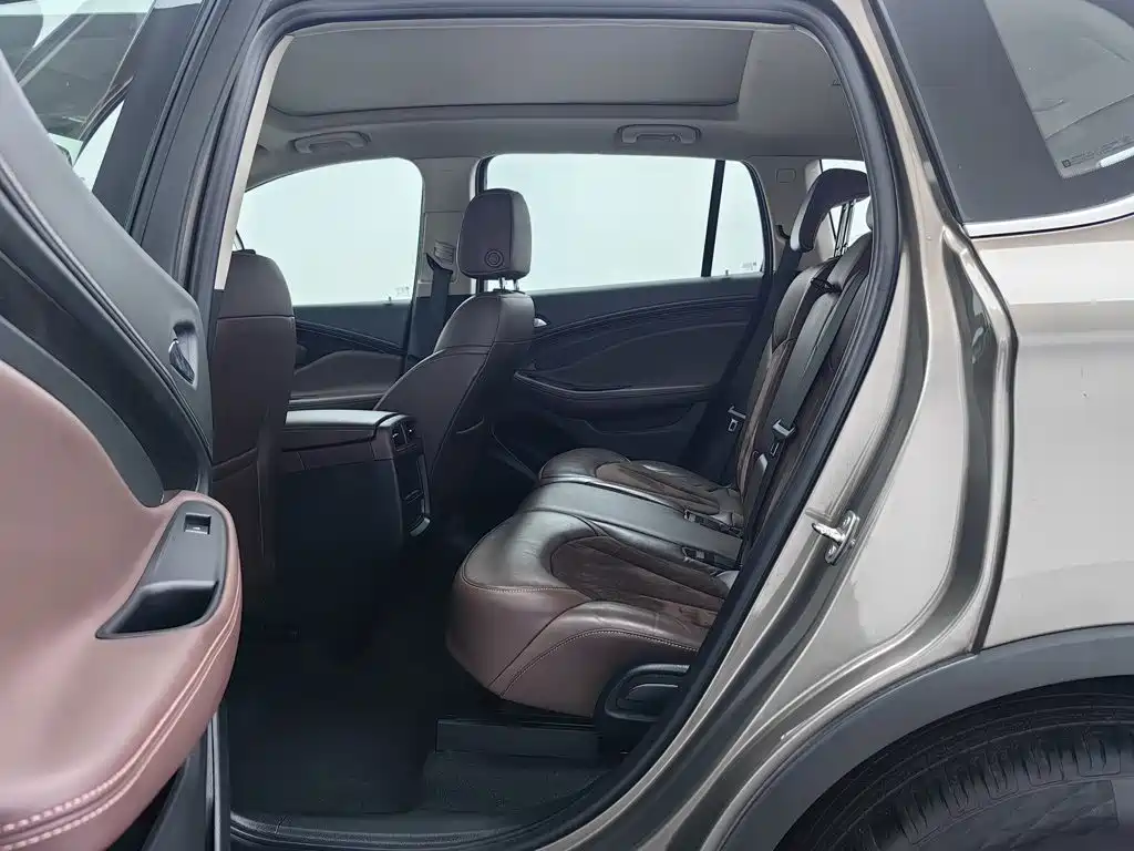 Buick Envision Plus — миниатюра 15