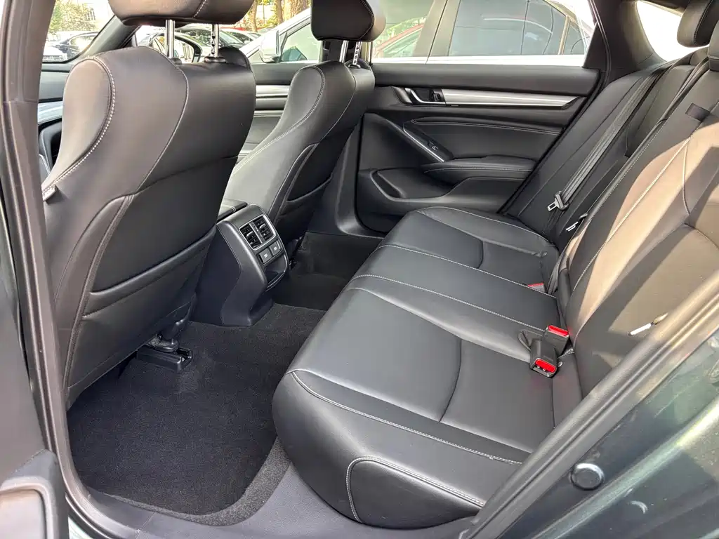 Honda Inspire — миниатюра 16