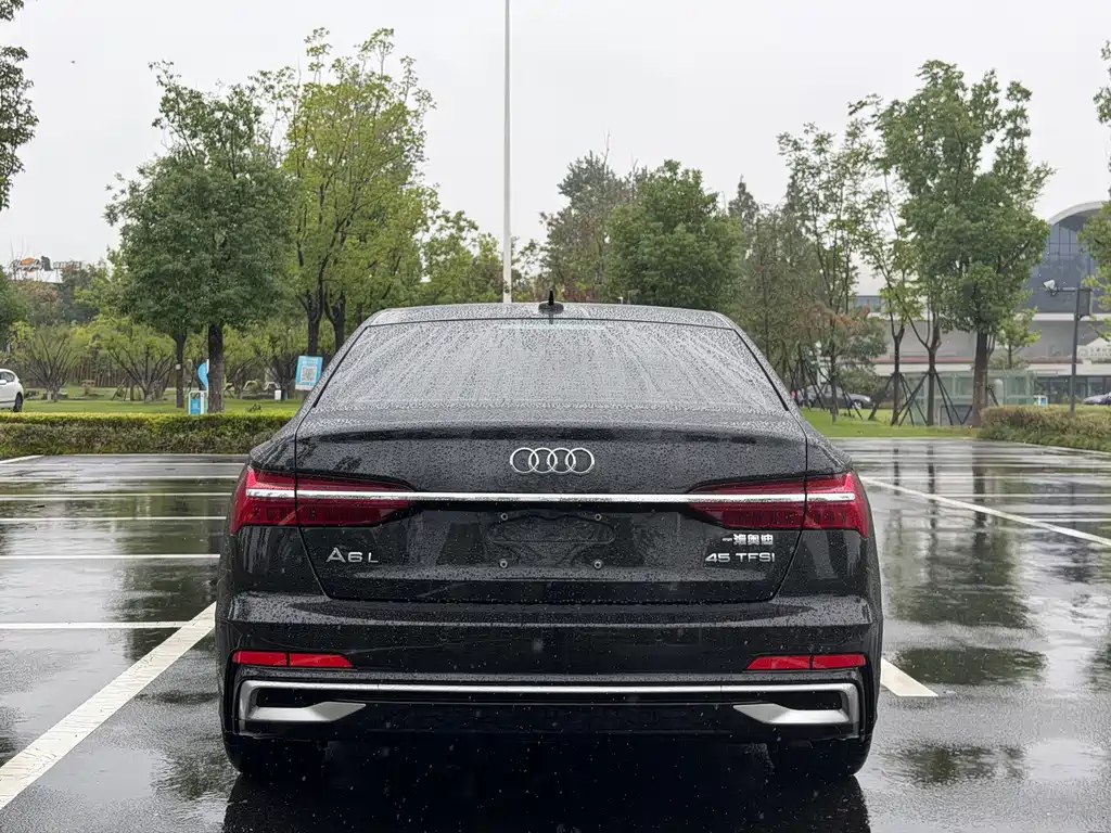 Audi A6L — миниатюра 5