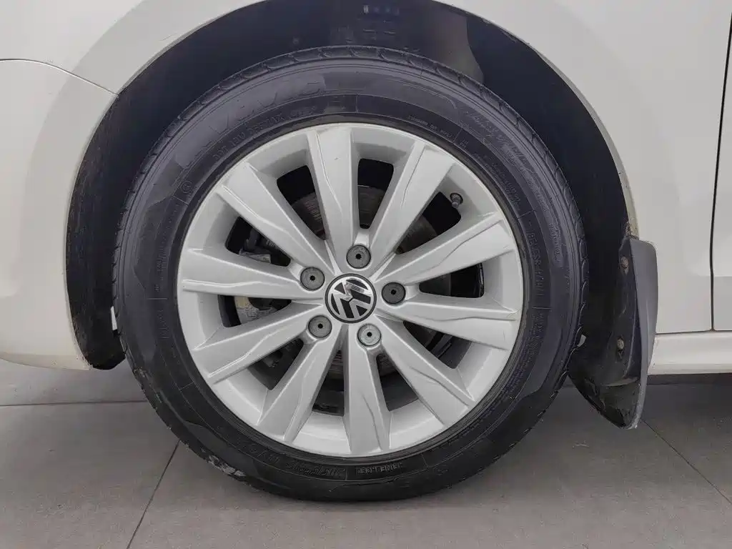 Volkswagen Sagitar — миниатюра 17