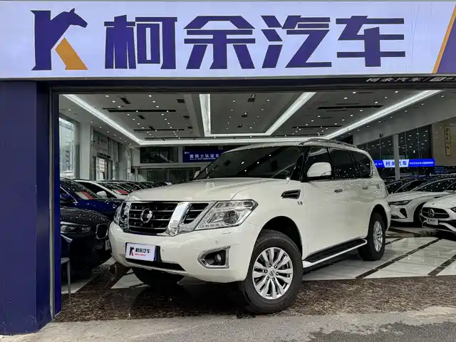 NISSAN TOURE 2019