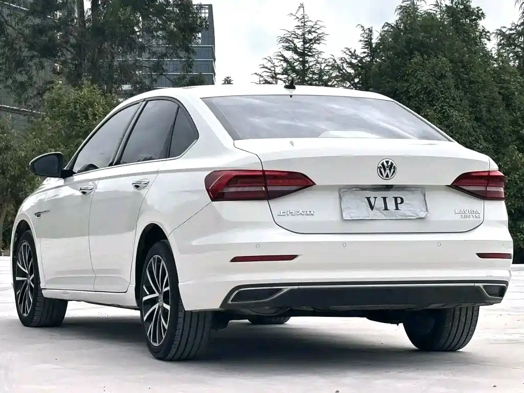 Volkswagen Lavida — миниатюра 7