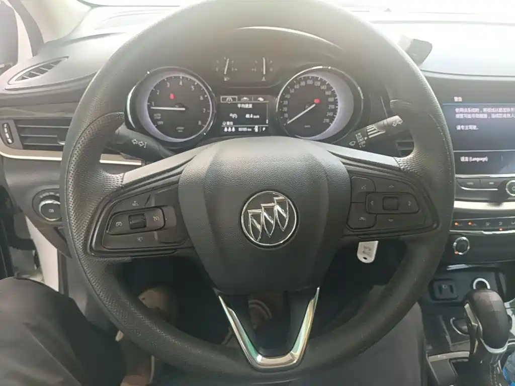 Buick Verano — миниатюра 11
