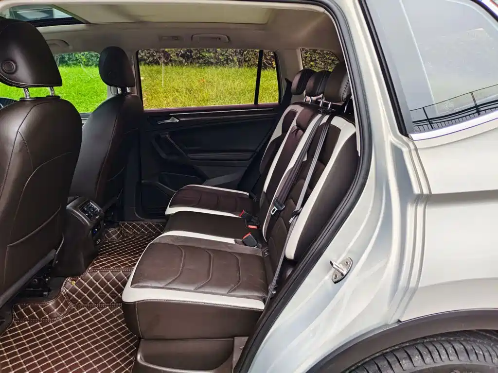 Volkswagen Tiguan L — миниатюра 11