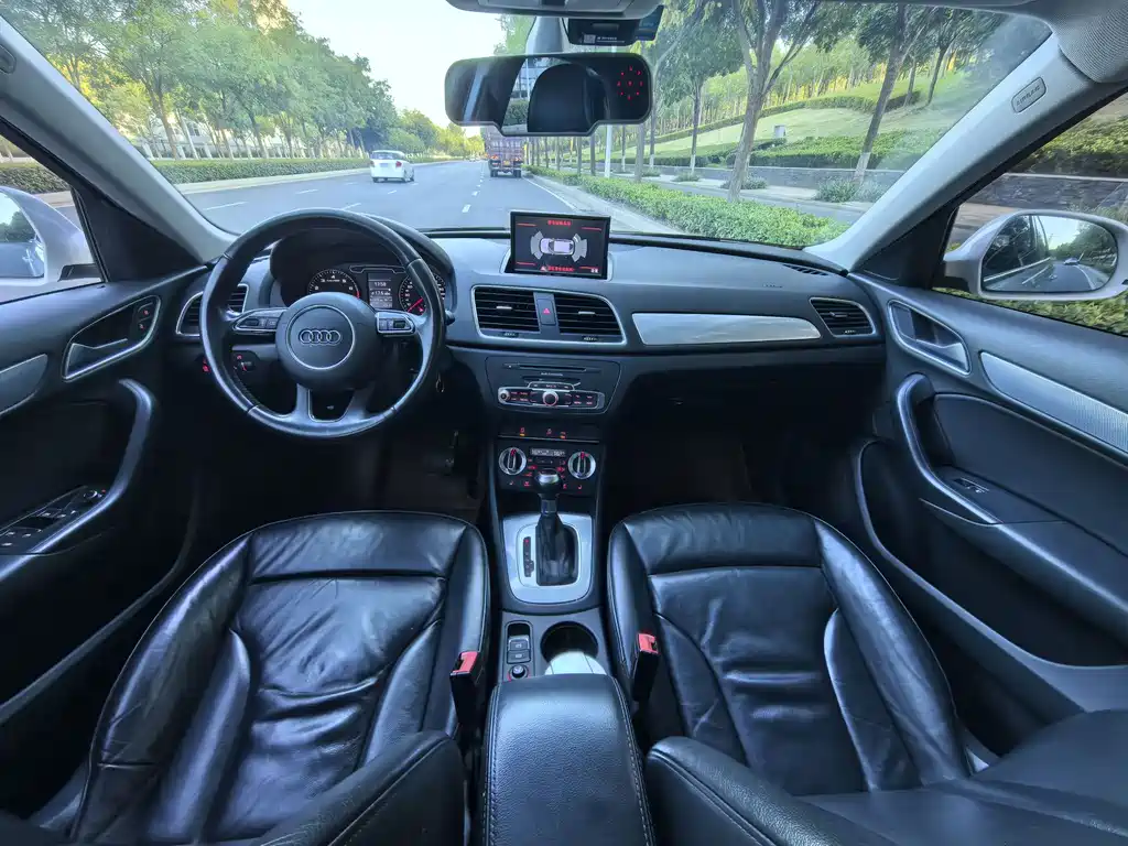 Audi Q3 — миниатюра 11