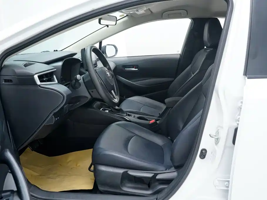 Toyota Corolla — миниатюра 4