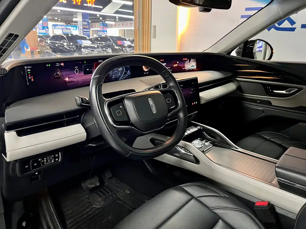 Lincoln Nautilus 2.0T 4WD Premium Edition, фото 10