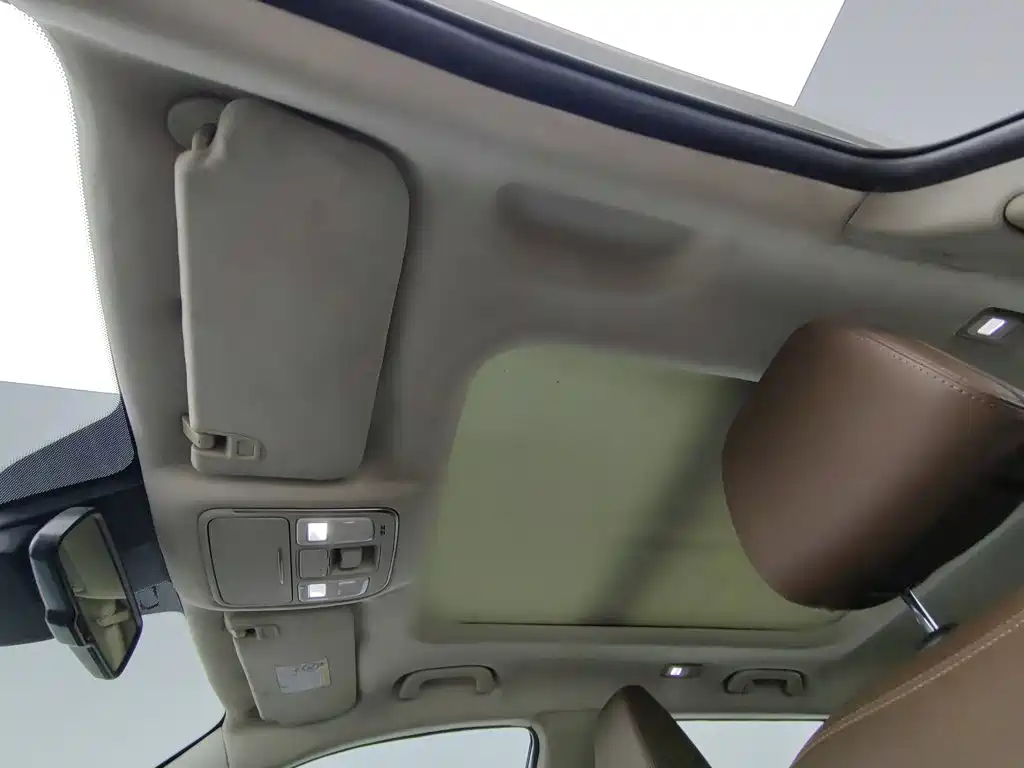 Geely Boyue — миниатюра 14