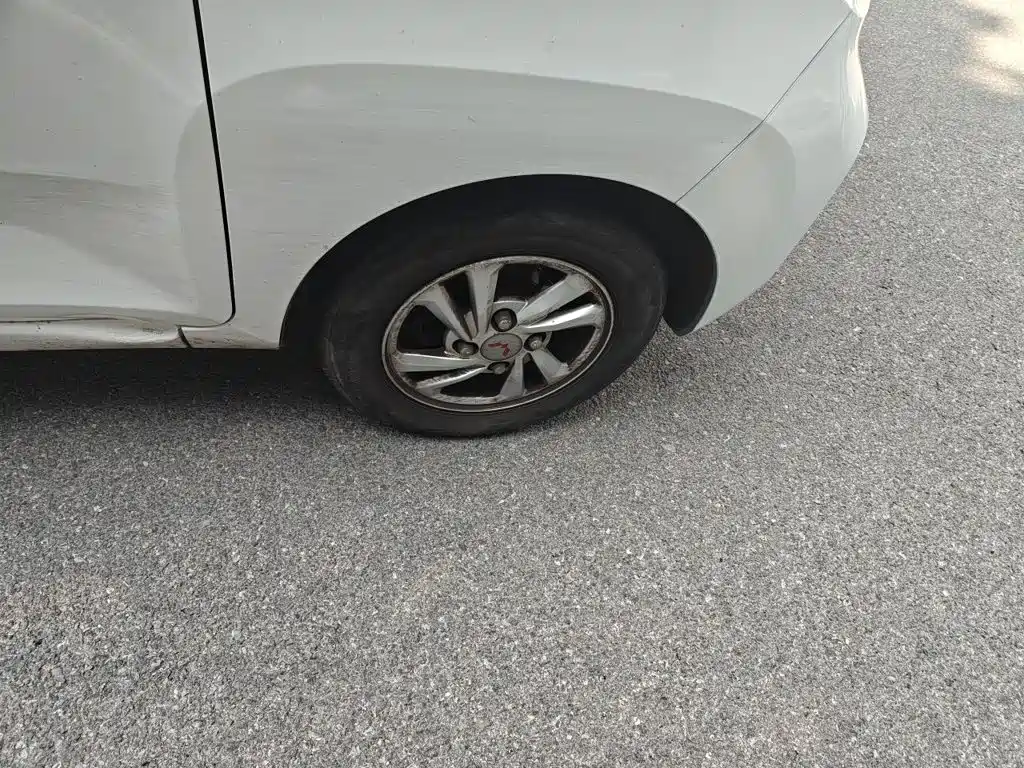 Wuling MINIEV — миниатюра 25