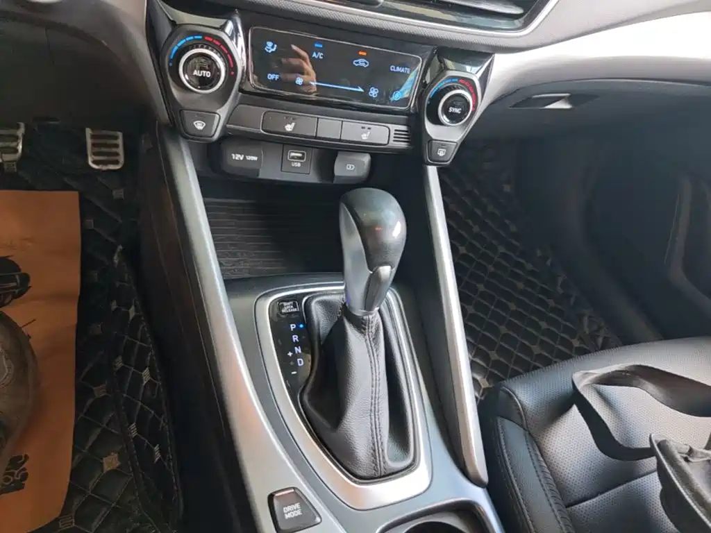 Hyundai Fista — миниатюра 14