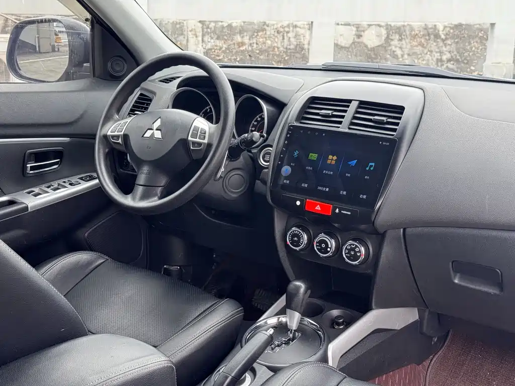 Mitsubishi ASX 2013 2.0L CVT Luxury