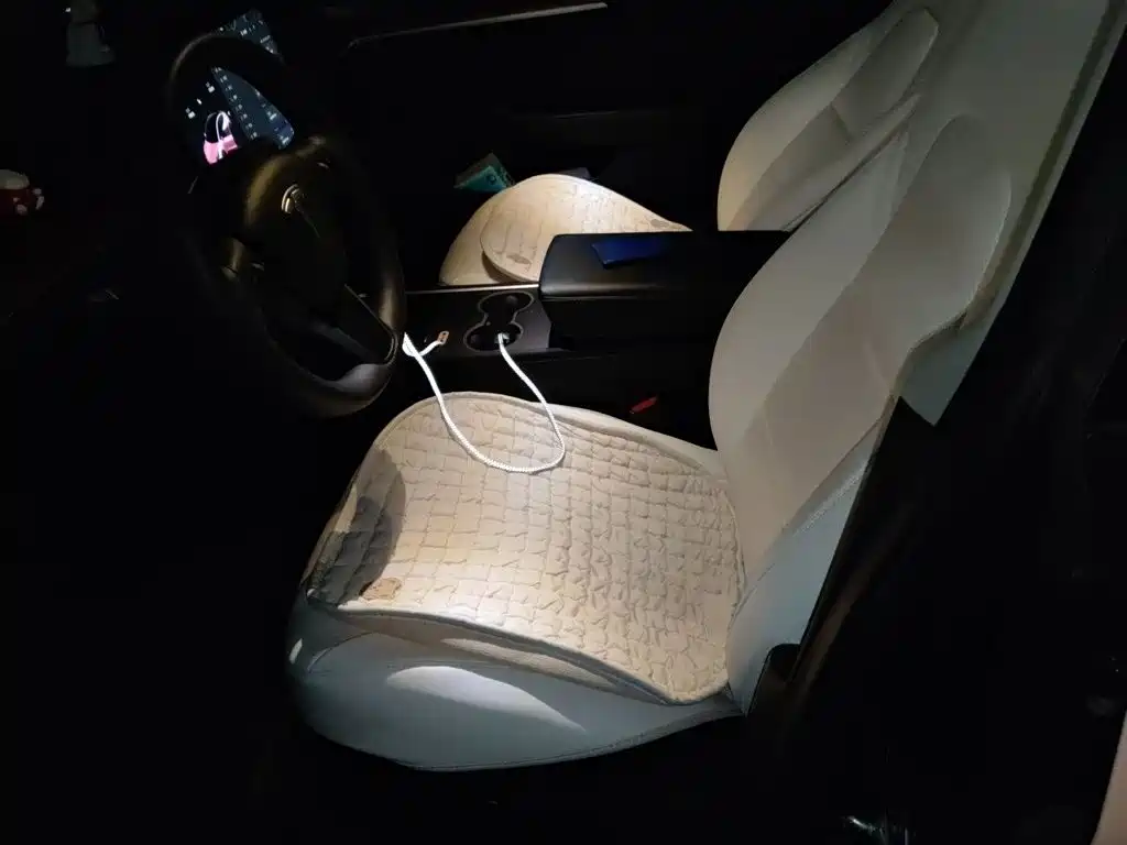 Tesla Model 3 — миниатюра 11