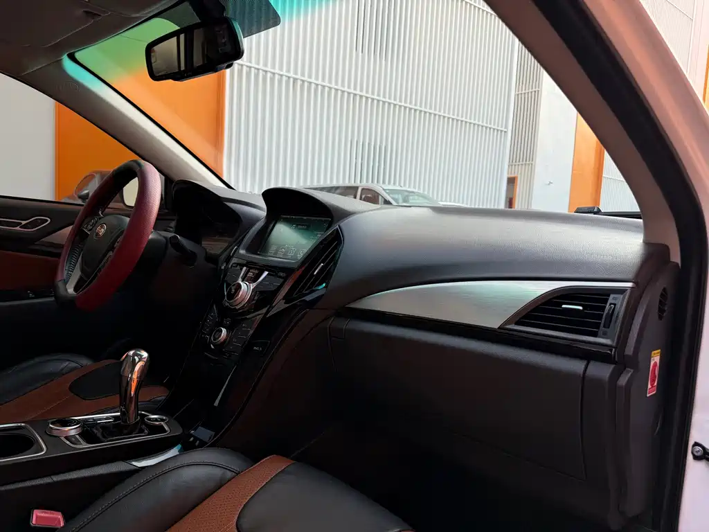 BYD Qin NEV — миниатюра 18