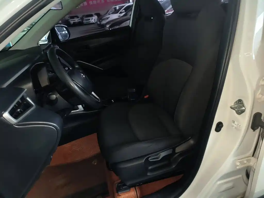 Toyota Frontlander — миниатюра 15
