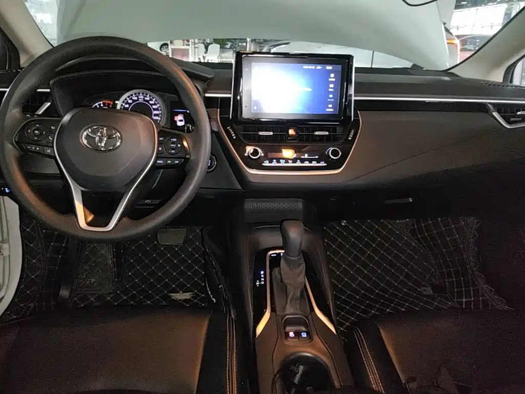 Toyota Corolla — миниатюра 10