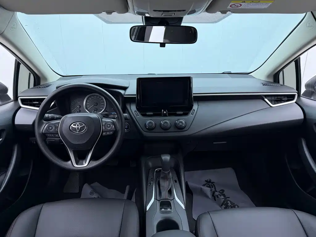 Toyota Corolla — миниатюра 6