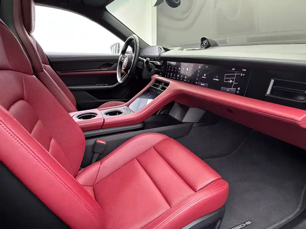 Porsche Taycan 2022 Taycan
