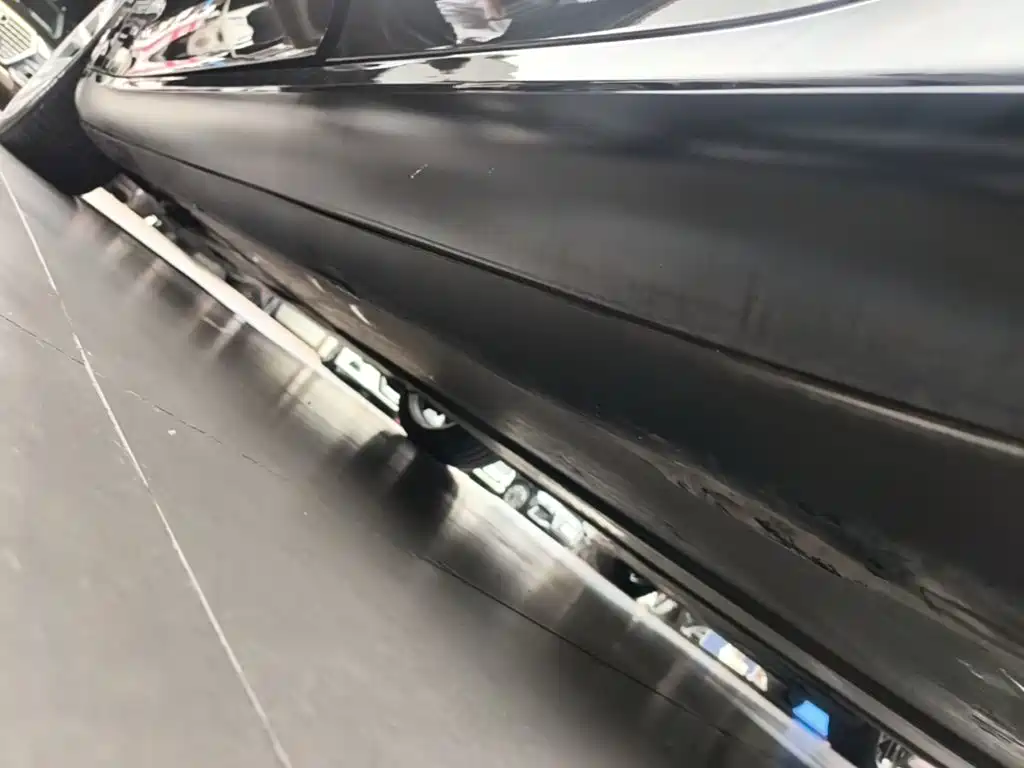 Tesla Model 3 — миниатюра 22