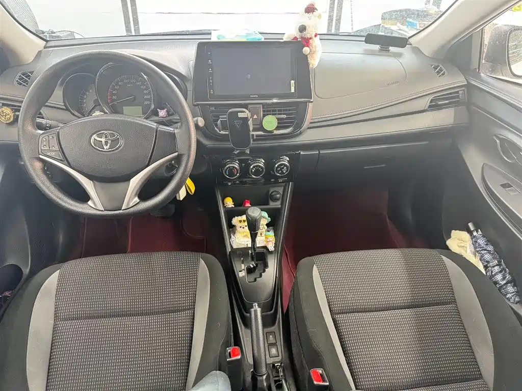 TOYOTA VIOS FS