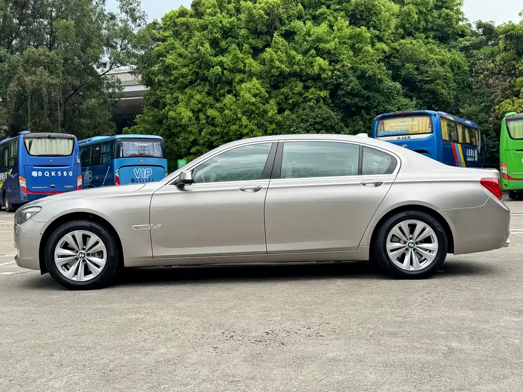 BMW 7 Series 7 2009 730Li Luxury
