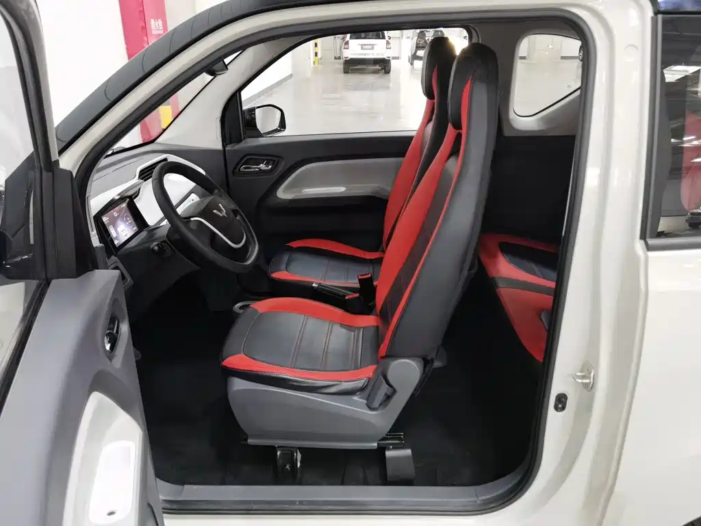 Wuling MINIEV — миниатюра 10
