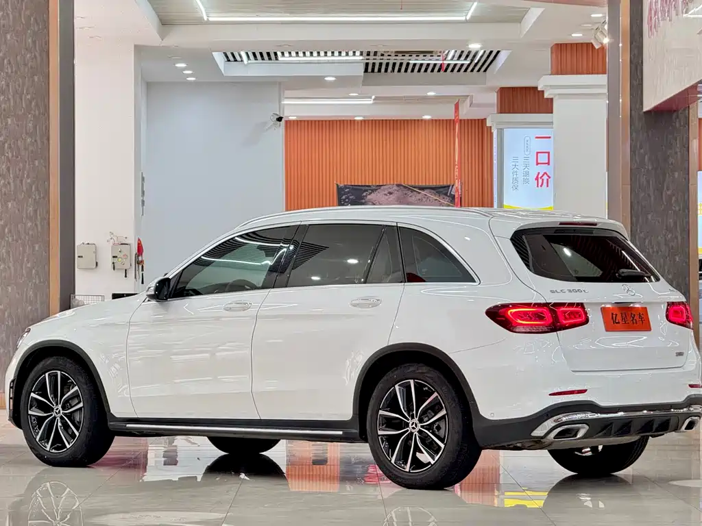 Mercedes-Benz GLC — миниатюра 3