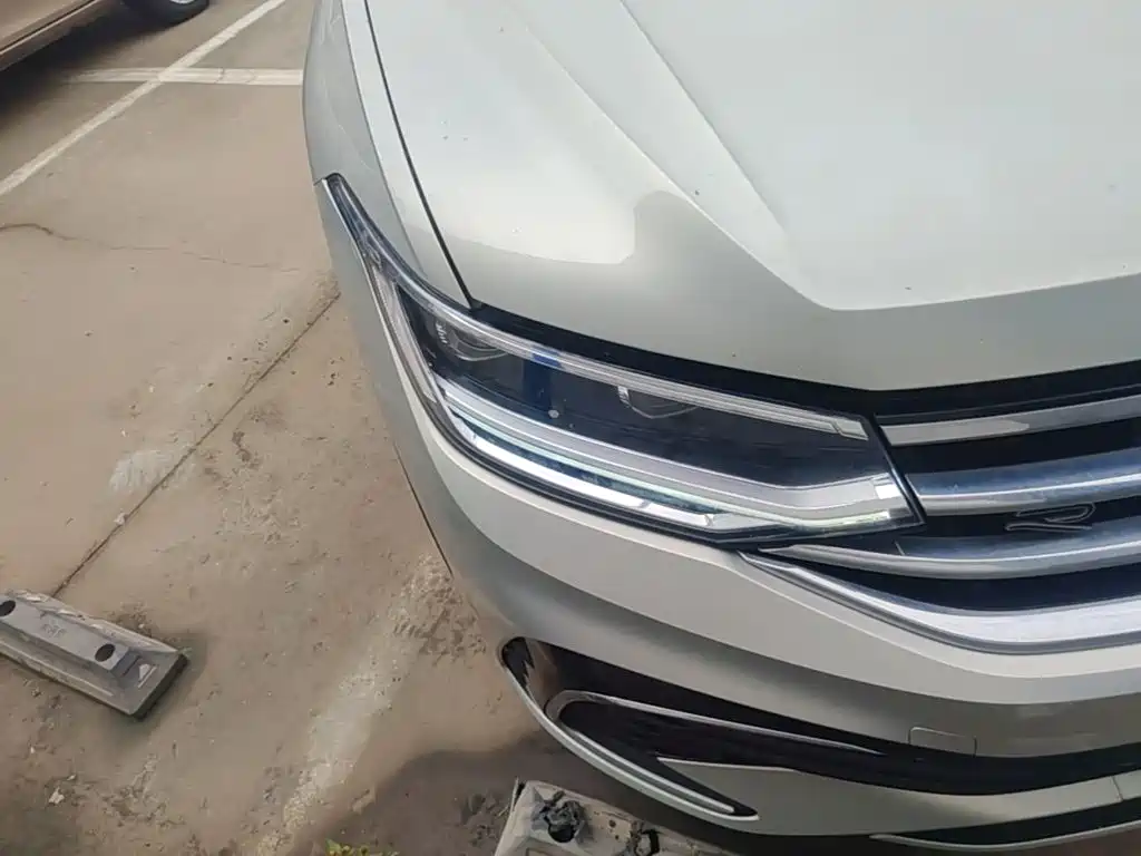 Volkswagen Tiguan L — миниатюра 11