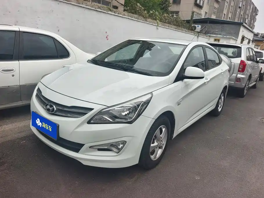 Hyundai Verna