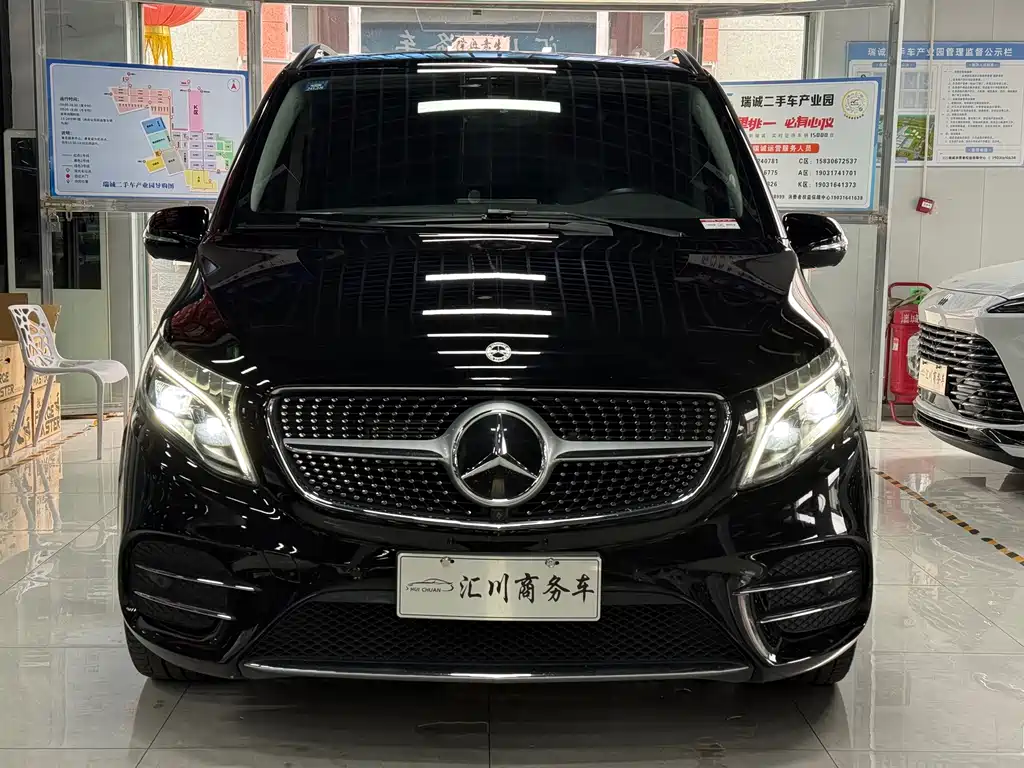 Mercedes-Benz V-Class — миниатюра 2