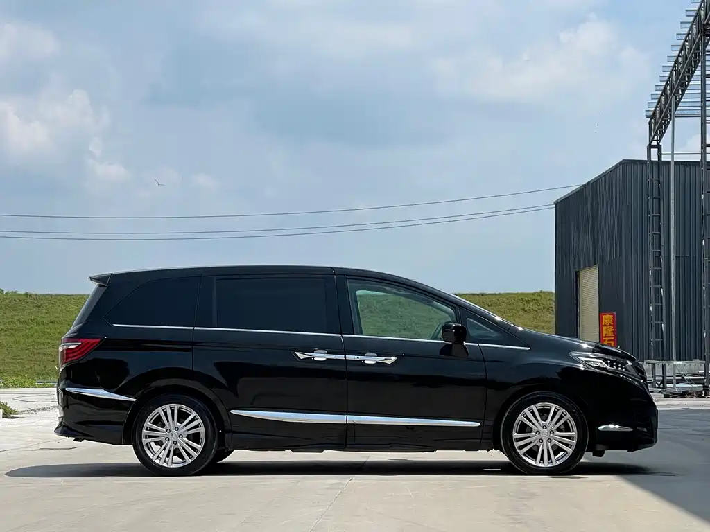Honda Elysion — миниатюра 15