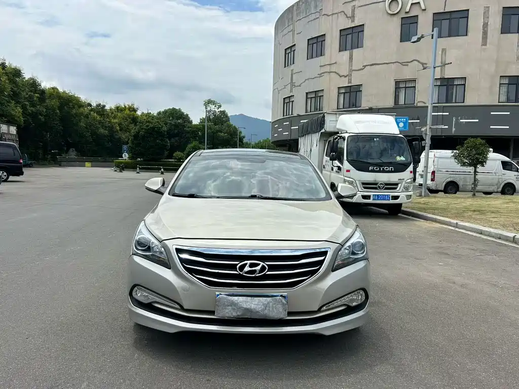 Hyundai Mistra — миниатюра 2