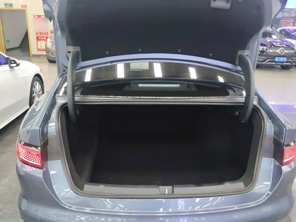BYD Seal 05 DM-i — миниатюра 19