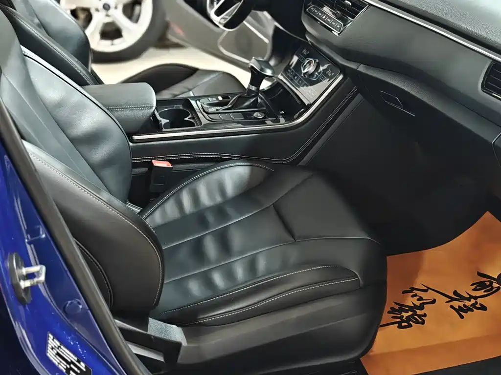 Hongqi H5 2018 30TD